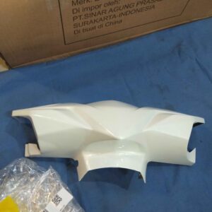 Batok Totok Depan Front Handle Cover BEAT FI PUTIH K25 2012 2013 2014 STATER KASAR Merk Win