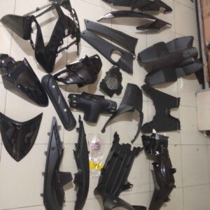Complete Komplit FULL Set 18 ITEM Body Bodi Vario Karbu HITAM KVB 2006 2007 2008 2009 2010 2011 MERK WIN