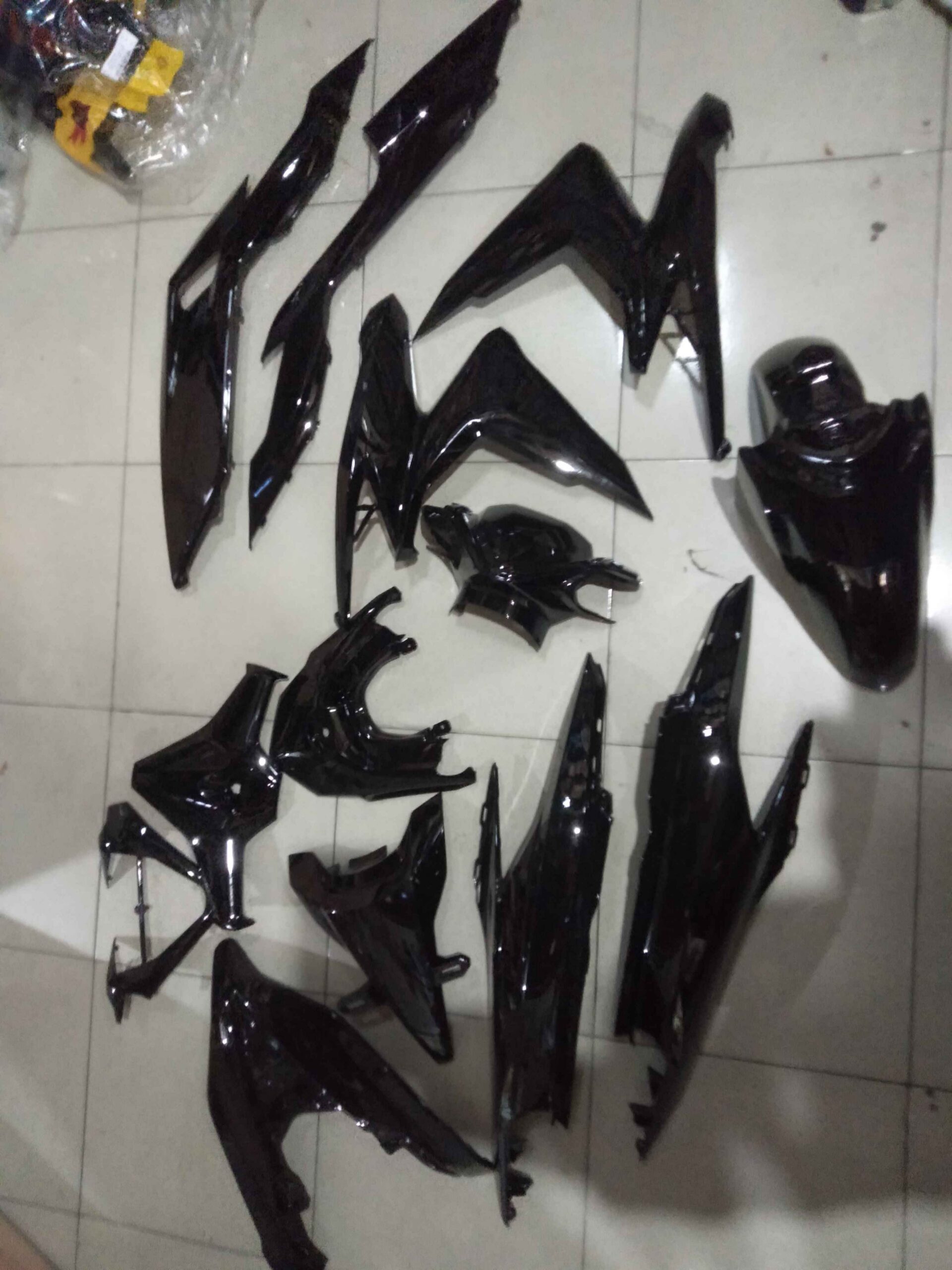 Body Bodi HALUS FULL SET 9 ITEM Vario 150 125 LED HITAM K59J 2018 2019 2020 2021 AGUSTUS 2022 MERK WIN